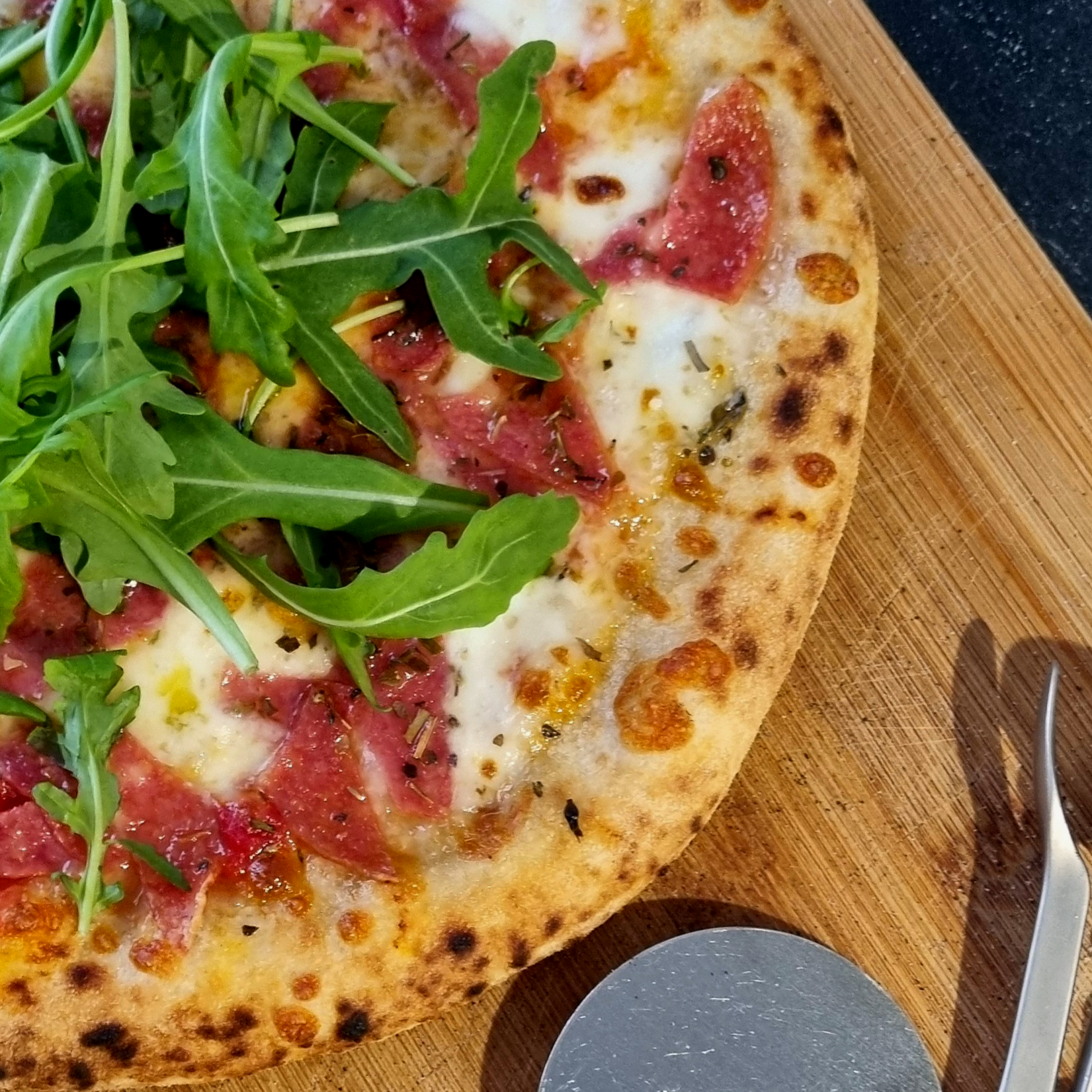 Rucola pizza van Ons Deegske